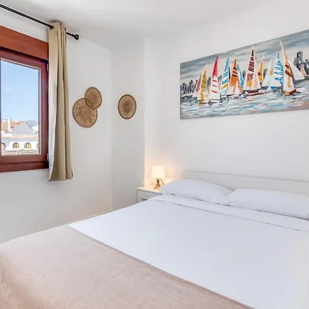 Donato Vista Mar By Croma